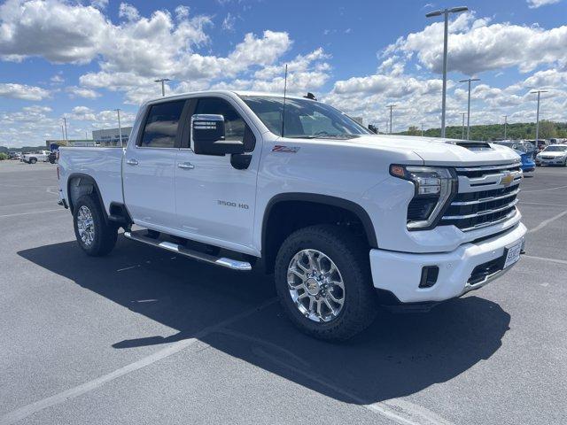 new 2025 Chevrolet Silverado 3500 car, priced at $69,390