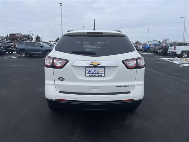 used 2015 Chevrolet Traverse car, priced at $13,995