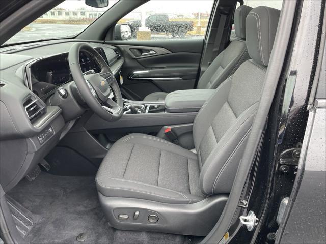 used 2024 Chevrolet Traverse car, priced at $46,490