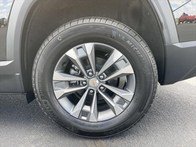 used 2025 Chevrolet Equinox car, priced at $34,999