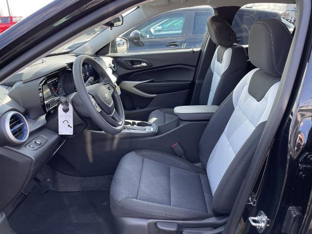 new 2025 Chevrolet Trax car, priced at $22,495