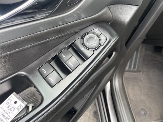 used 2023 Chevrolet Traverse car, priced at $39,999