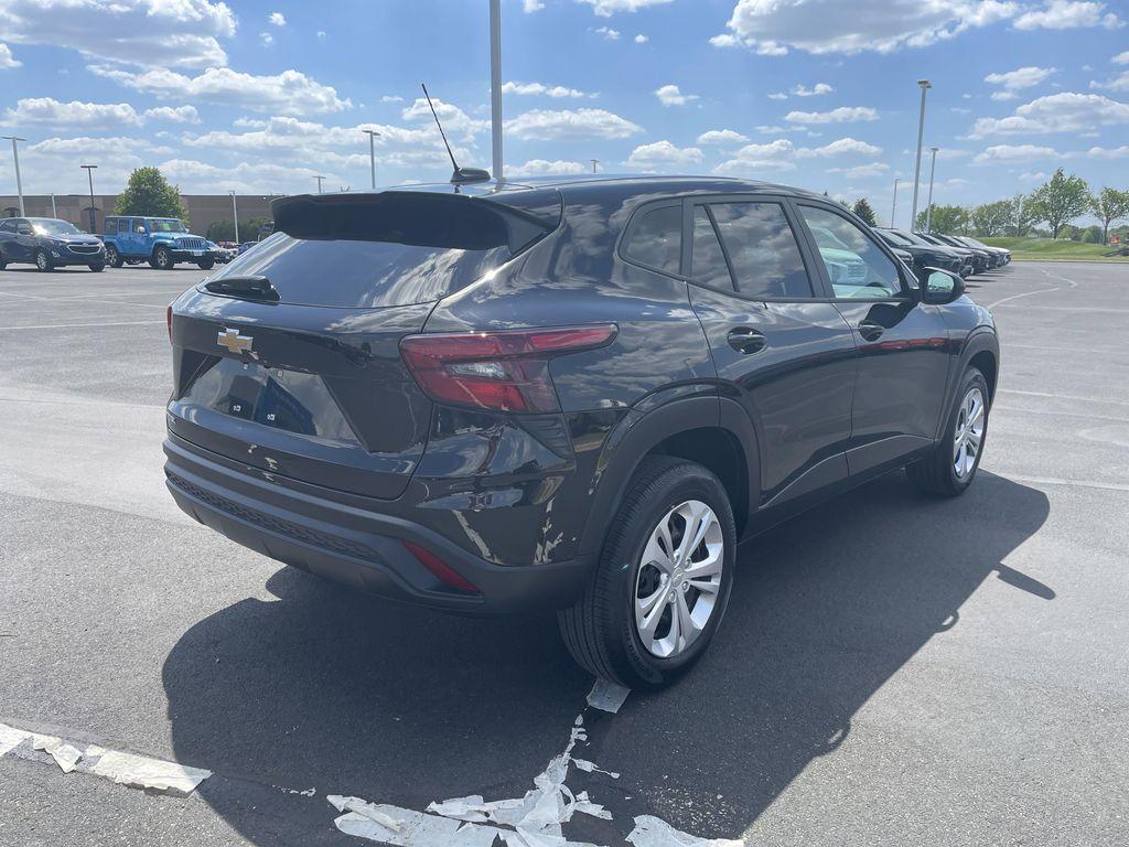 used 2024 Chevrolet Trax car, priced at $21,999