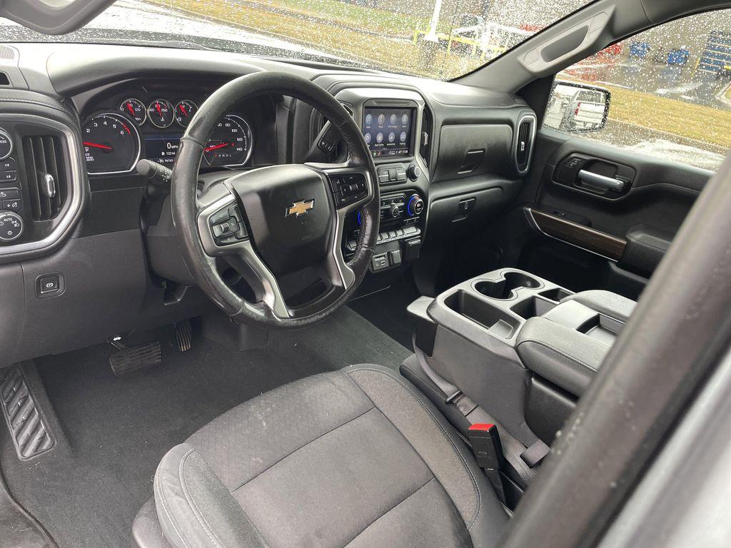 used 2021 Chevrolet Silverado 1500 car, priced at $31,229