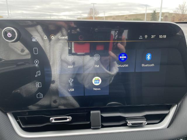 new 2026 Chevrolet Equinox car, priced at $33,585