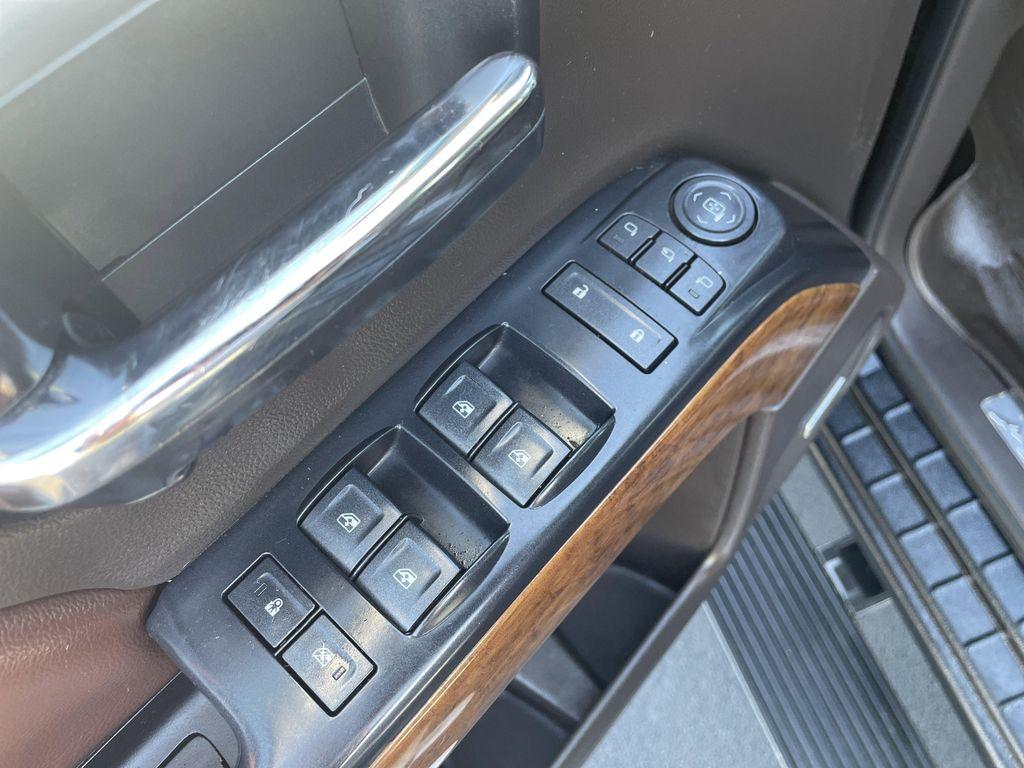 used 2014 Chevrolet Silverado 1500 car, priced at $25,995