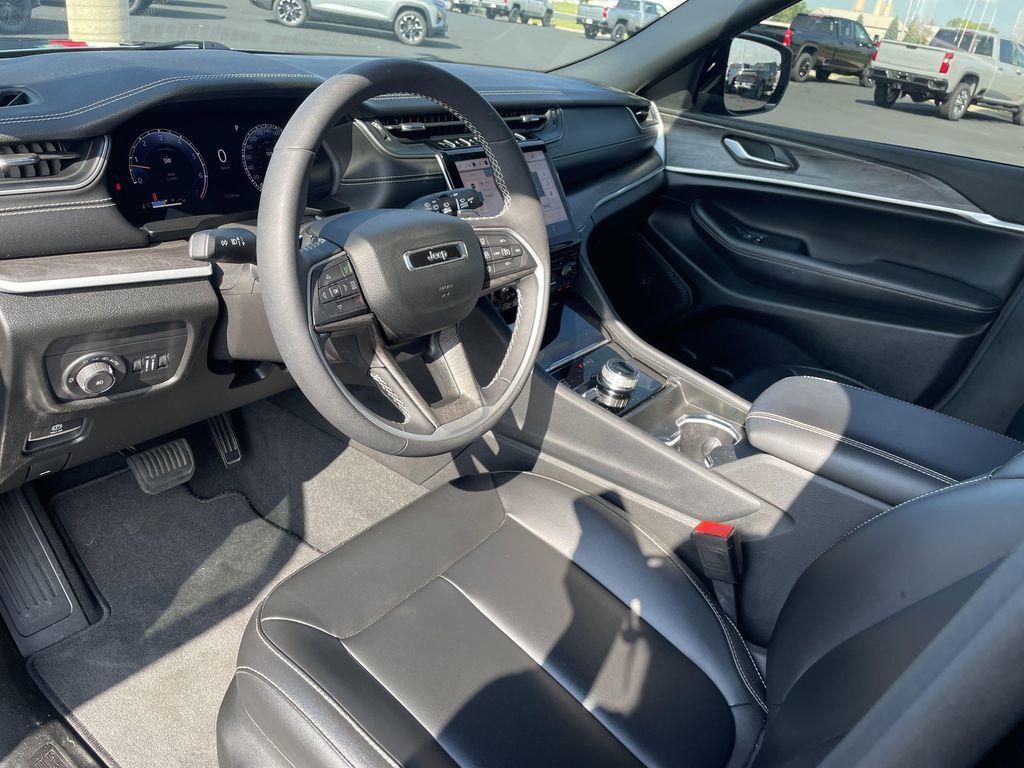 used 2024 Jeep Grand Cherokee L car, priced at $39,887