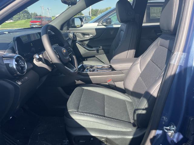 new 2026 Chevrolet Equinox car, priced at $33,299