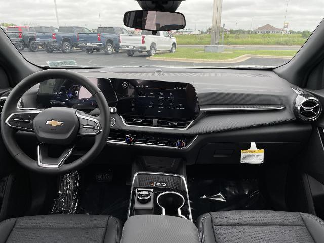 new 2026 Chevrolet Equinox car, priced at $31,995