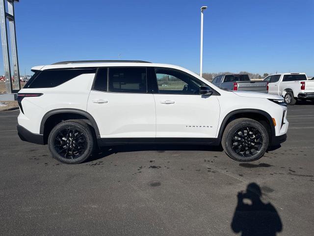 new 2025 Chevrolet Traverse car, priced at $42,495