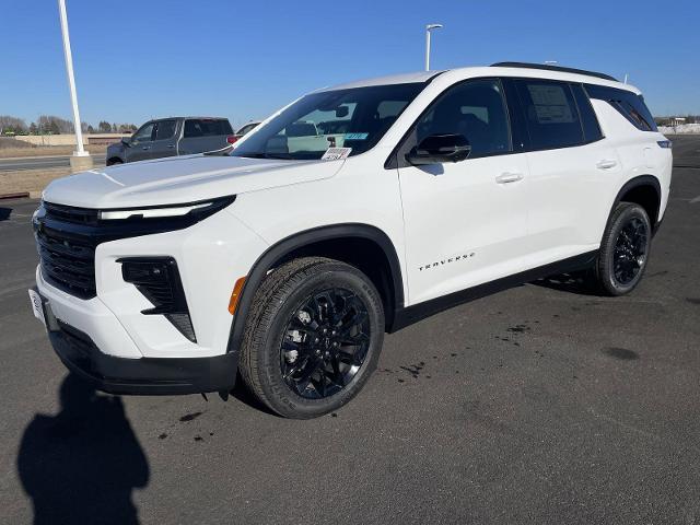 new 2025 Chevrolet Traverse car, priced at $42,495