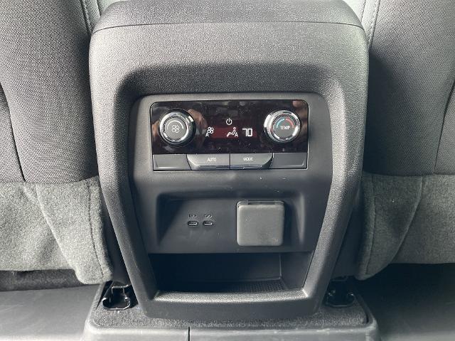 new 2025 Chevrolet Traverse car, priced at $46,505