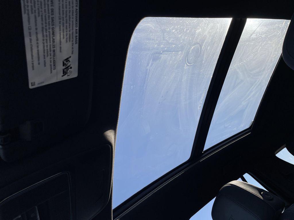 used 2025 Chevrolet Equinox car, priced at $36,995