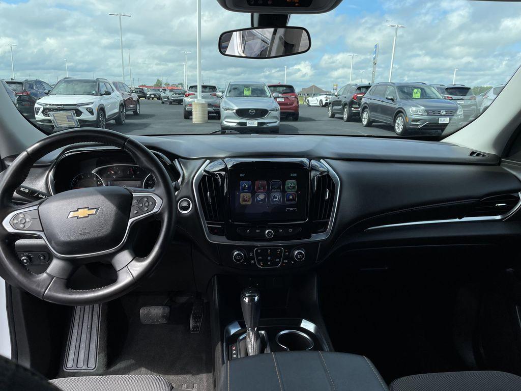 used 2019 Chevrolet Traverse car, priced at $21,999
