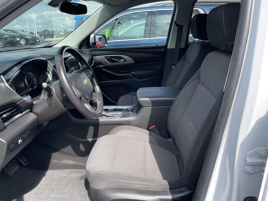 used 2019 Chevrolet Traverse car, priced at $21,999