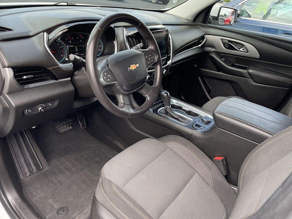 used 2019 Chevrolet Traverse car, priced at $21,999