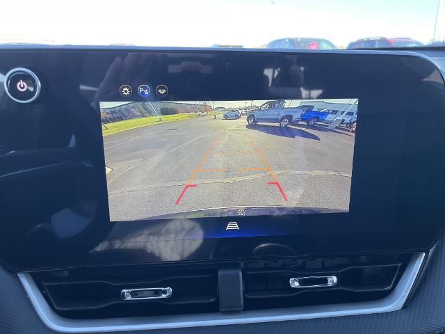 new 2026 Chevrolet Equinox car, priced at $33,090