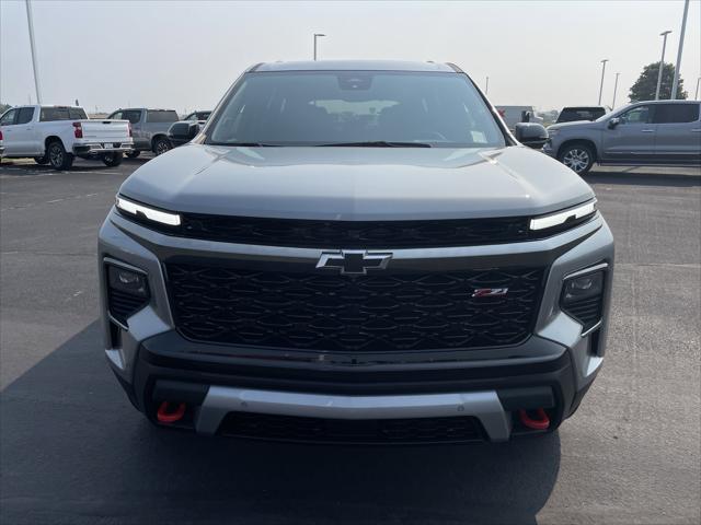 used 2024 Chevrolet Traverse car, priced at $49,899