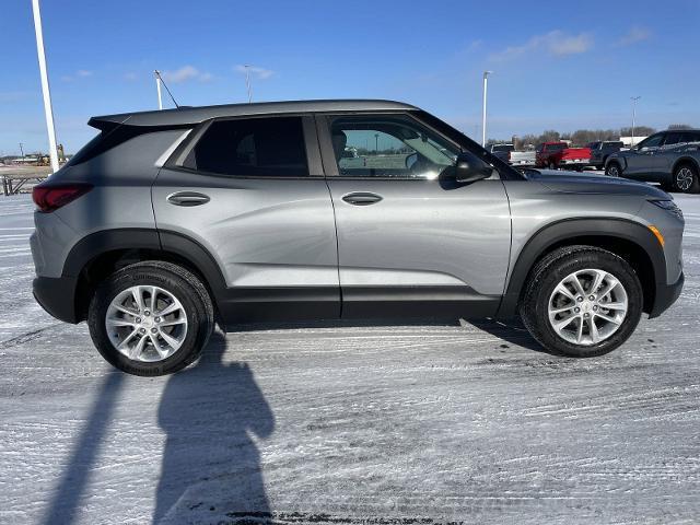 new 2025 Chevrolet TrailBlazer car, priced at $26,302