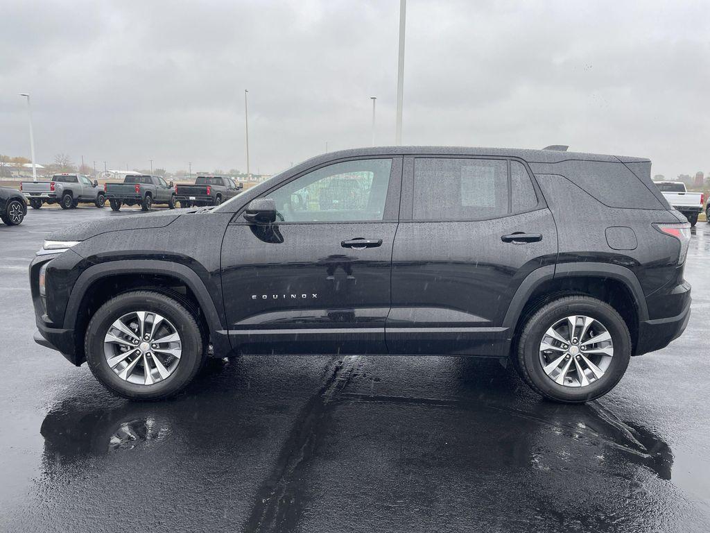 used 2026 Chevrolet Equinox car, priced at $34,000