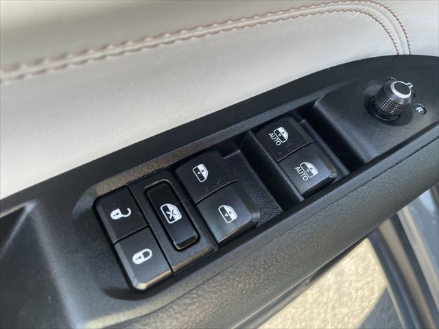 used 2022 Jeep Compass car, priced at $26,999