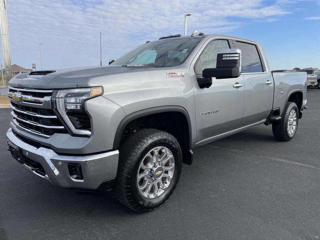 used 2024 Chevrolet Silverado 3500 car, priced at $66,882