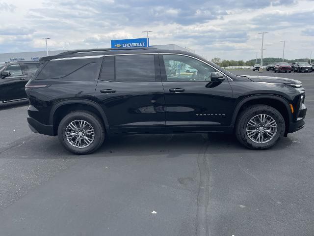 new 2025 Chevrolet Traverse car, priced at $38,995