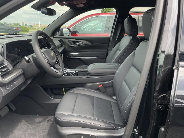 new 2025 Chevrolet Traverse car, priced at $38,995