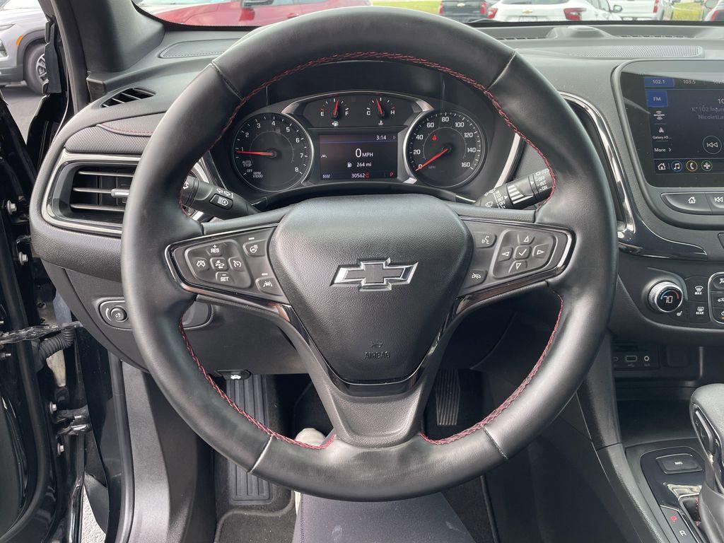used 2023 Chevrolet Equinox car, priced at $26,915