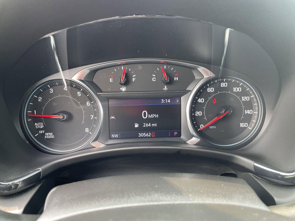 used 2023 Chevrolet Equinox car, priced at $26,915