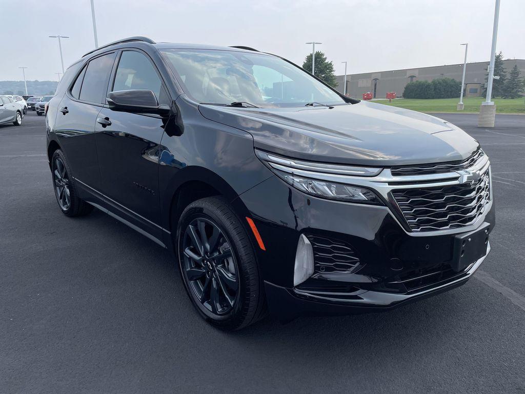 used 2023 Chevrolet Equinox car, priced at $26,915