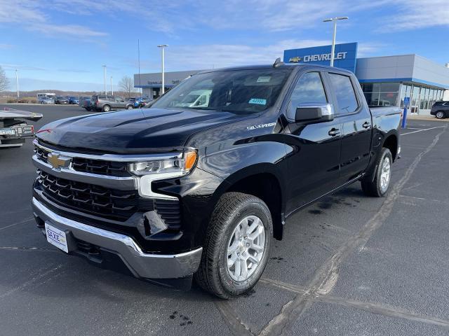 new 2024 Chevrolet Silverado 1500 car, priced at $42,995