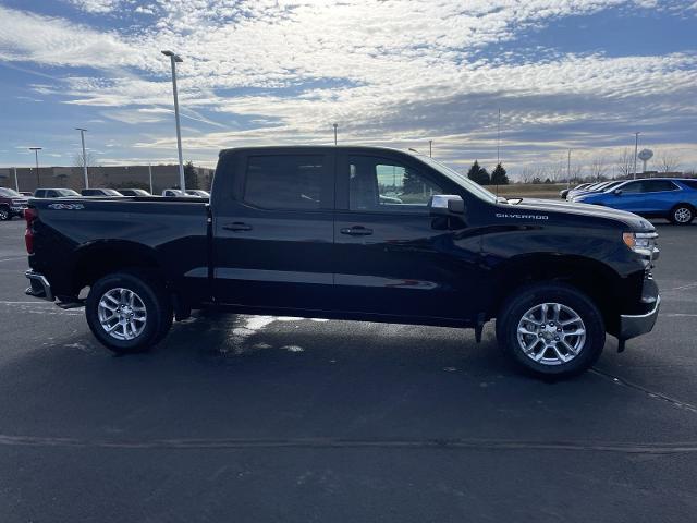 new 2024 Chevrolet Silverado 1500 car, priced at $42,995