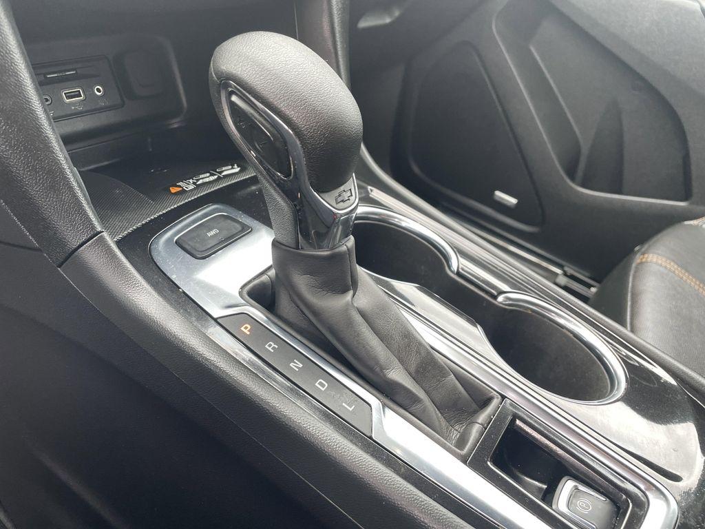 used 2023 Chevrolet Equinox car, priced at $25,795
