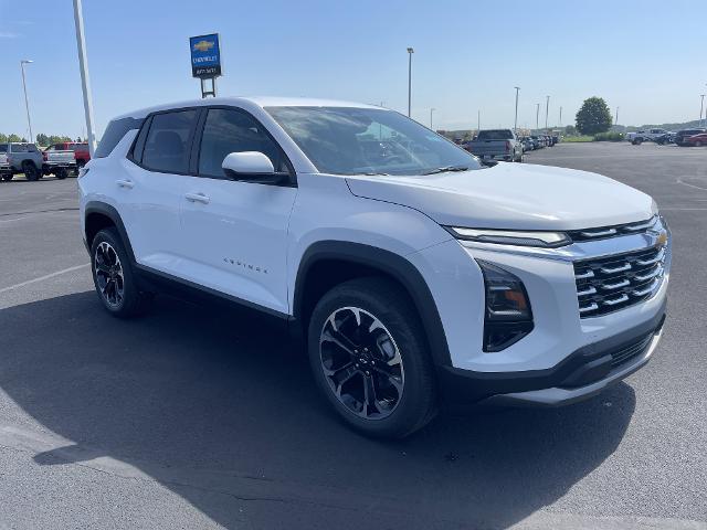 new 2026 Chevrolet Equinox car, priced at $33,299