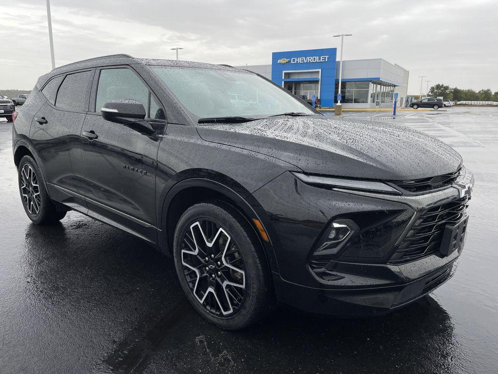 used 2023 Chevrolet Blazer car
