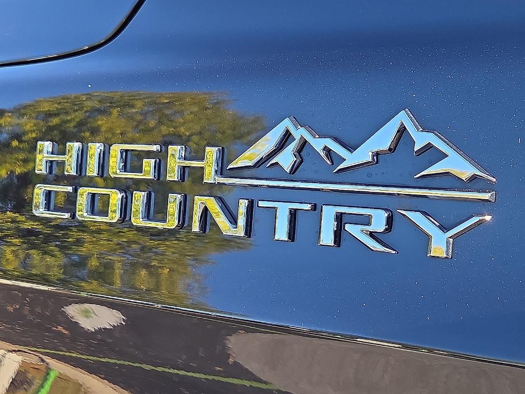 used 2022 Chevrolet Tahoe car, priced at $58,695