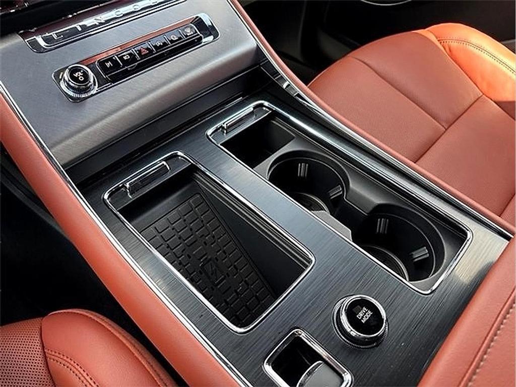 new 2025 Lincoln Aviator car, priced at $61,203