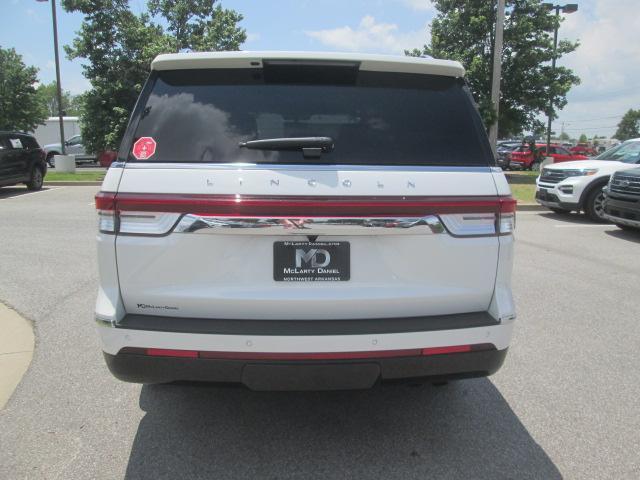 new 2024 Lincoln Navigator car, priced at $99,270