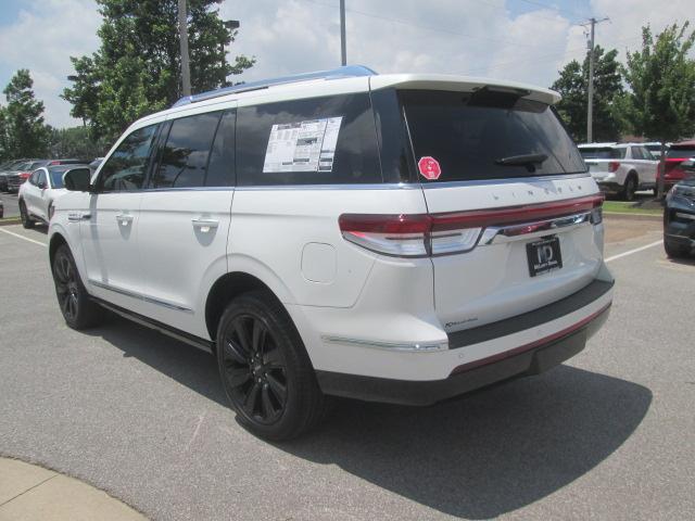 new 2024 Lincoln Navigator car, priced at $99,270