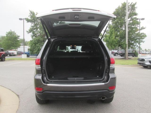 used 2020 Jeep Grand Cherokee car, priced at $19,495