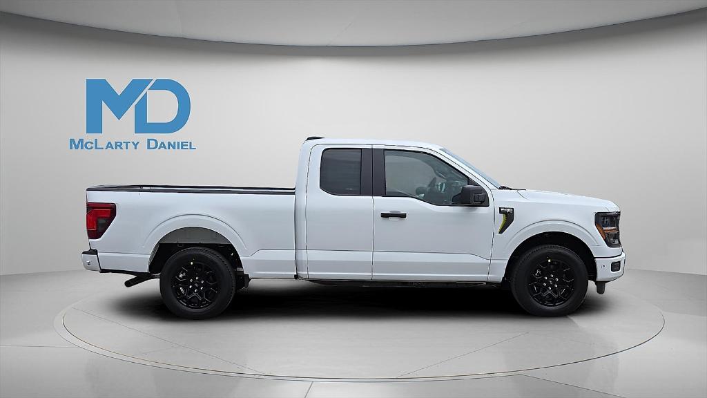 new 2025 Ford F-150 car, priced at $35,218