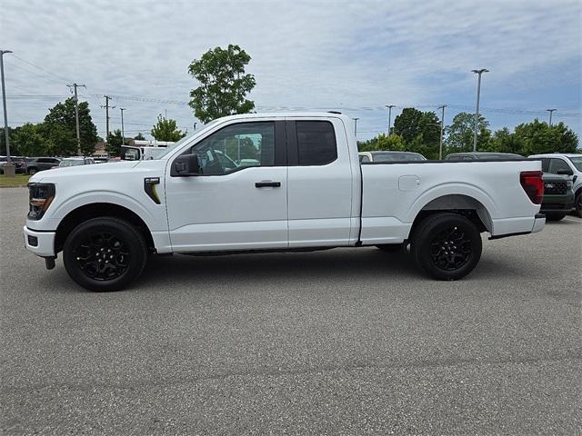 new 2025 Ford F-150 car, priced at $38,359
