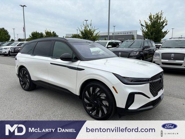 new 2024 Lincoln Nautilus car, priced at $66,263