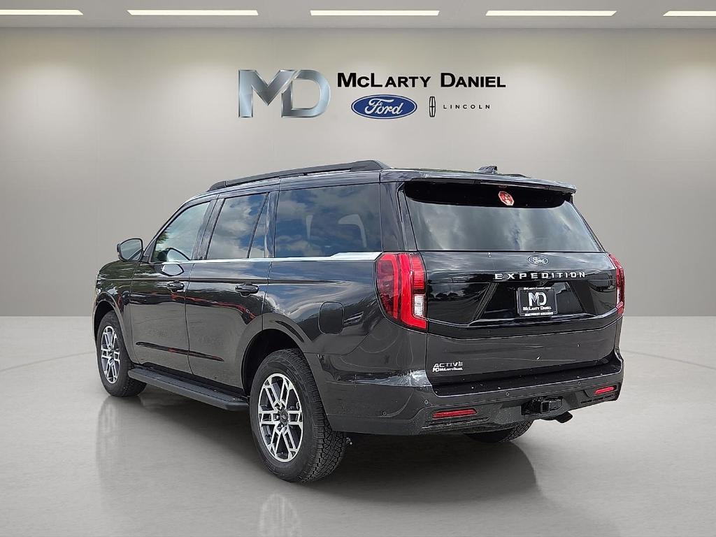 new 2025 Ford Expedition car, priced at $69,965