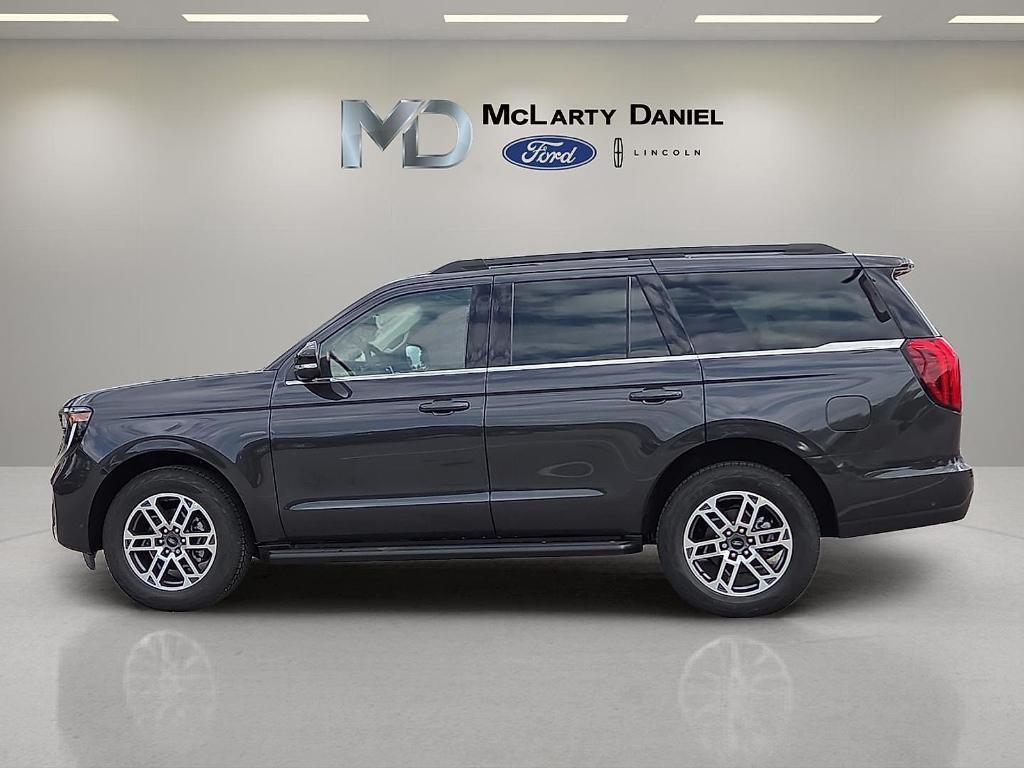 new 2025 Ford Expedition car, priced at $69,965