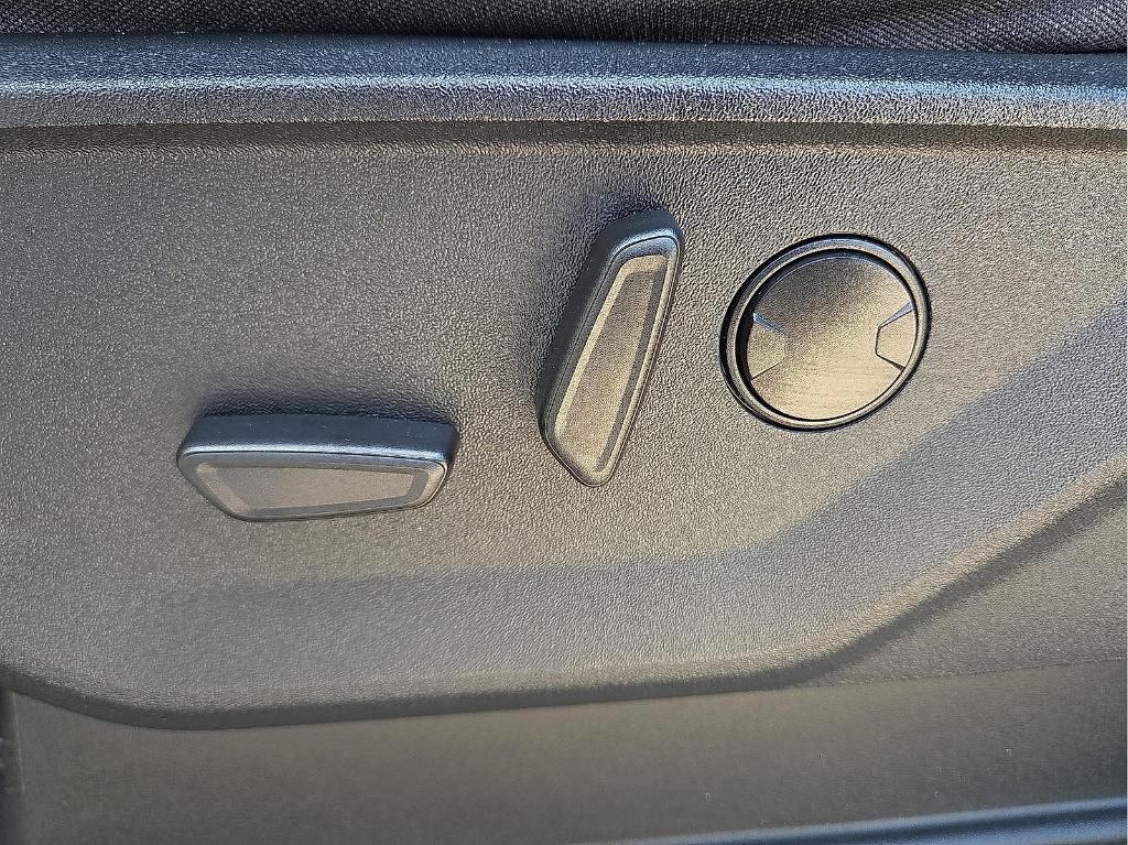 used 2023 Ford F-150 car, priced at $40,506