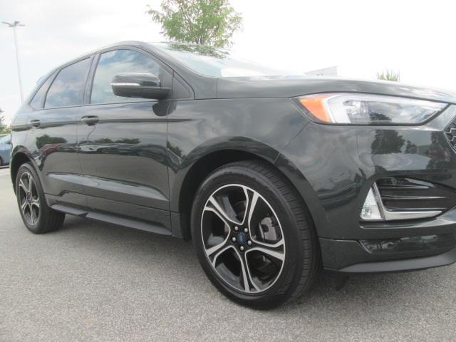 used 2022 Ford Edge car, priced at $32,441