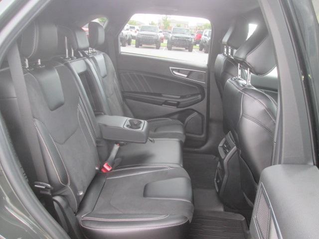 used 2022 Ford Edge car, priced at $32,441