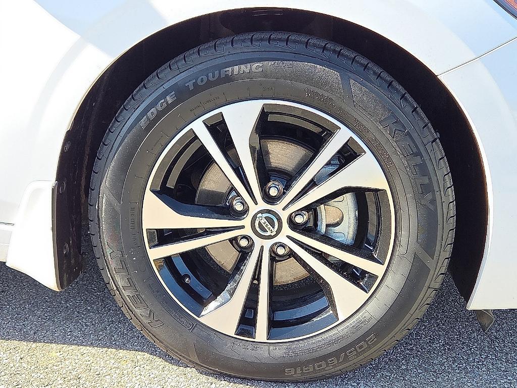 used 2022 Nissan Sentra car, priced at $18,995